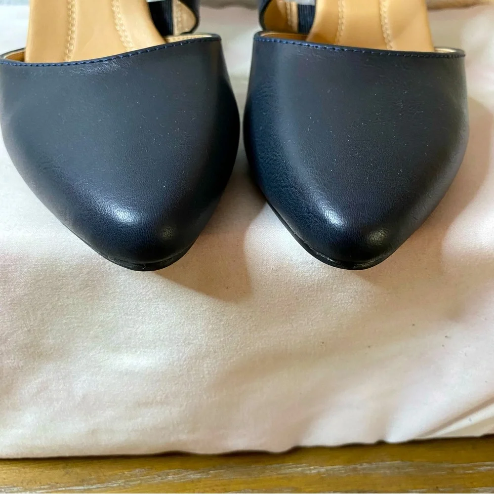 Journey Collection Navy Women's heels - Picture 5 of 6
